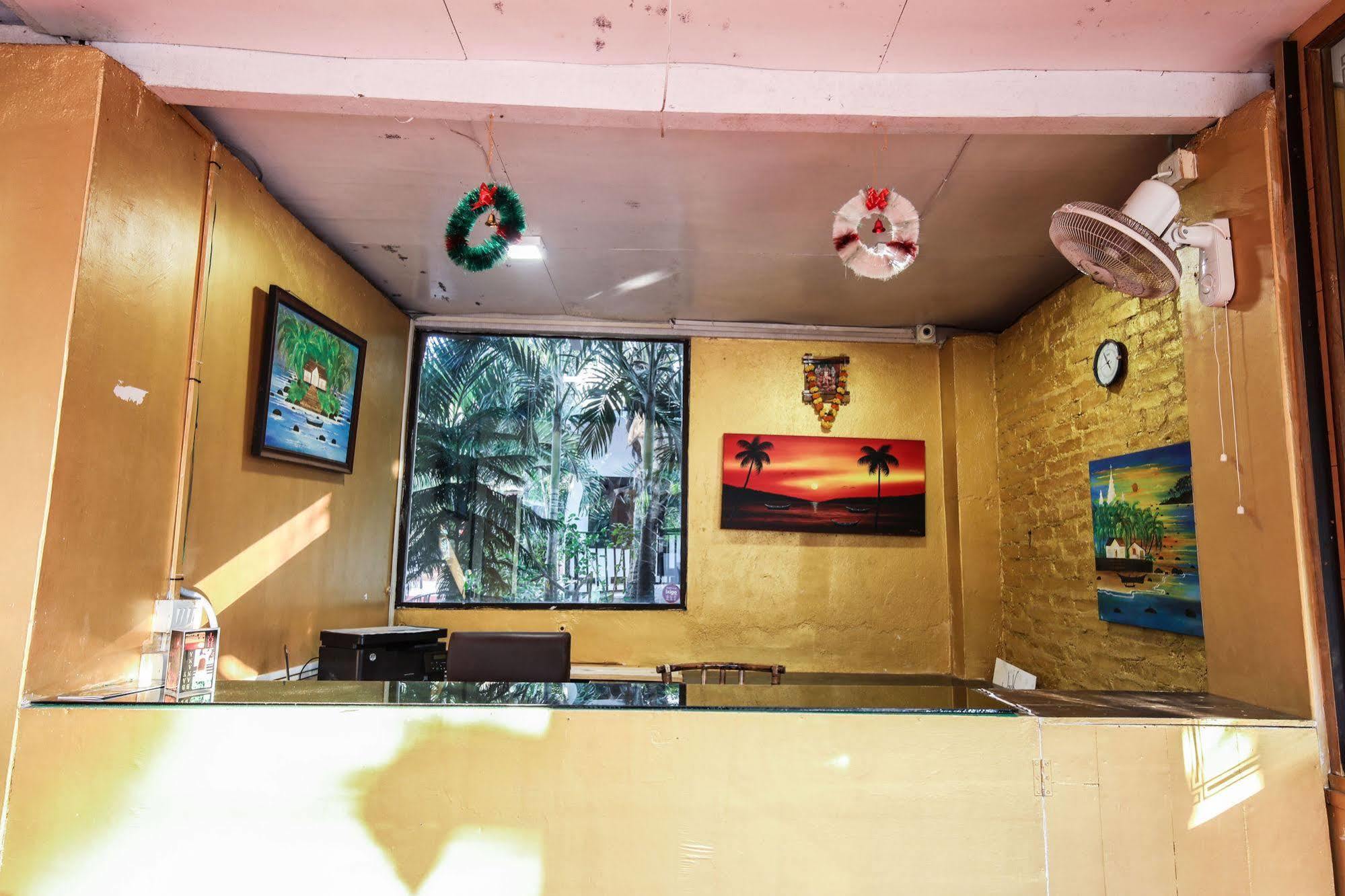 Treebo Trend Ashwem Beach Resort Goa Mandrem Extérieur photo